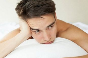 Đầu dương vật nổi mẩn đỏ – Cảnh giác 8 bệnh nguy hiểm