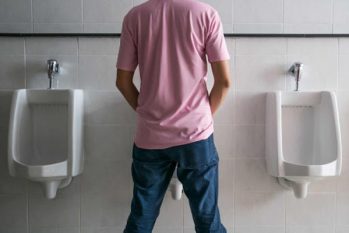 Tiểu buốt ở nam: Dấu hiệu, nguyên nhân và cách điều trị