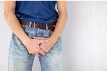 Sờ Thấy Hạt Nhỏ Trong Tinh Hoàn – Có Ảnh Hưởng Đến Khả Năng Sinh Sản?