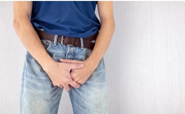 Sờ Thấy Hạt Nhỏ Trong Tinh Hoàn – Có Ảnh Hưởng Đến Khả Năng Sinh Sản?
